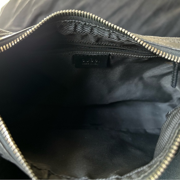 Authentic GUCCI Canvas Hobo Purse - GG Pattern - Style 01233 - Pre-Owned Classic - Picture 7 of 11